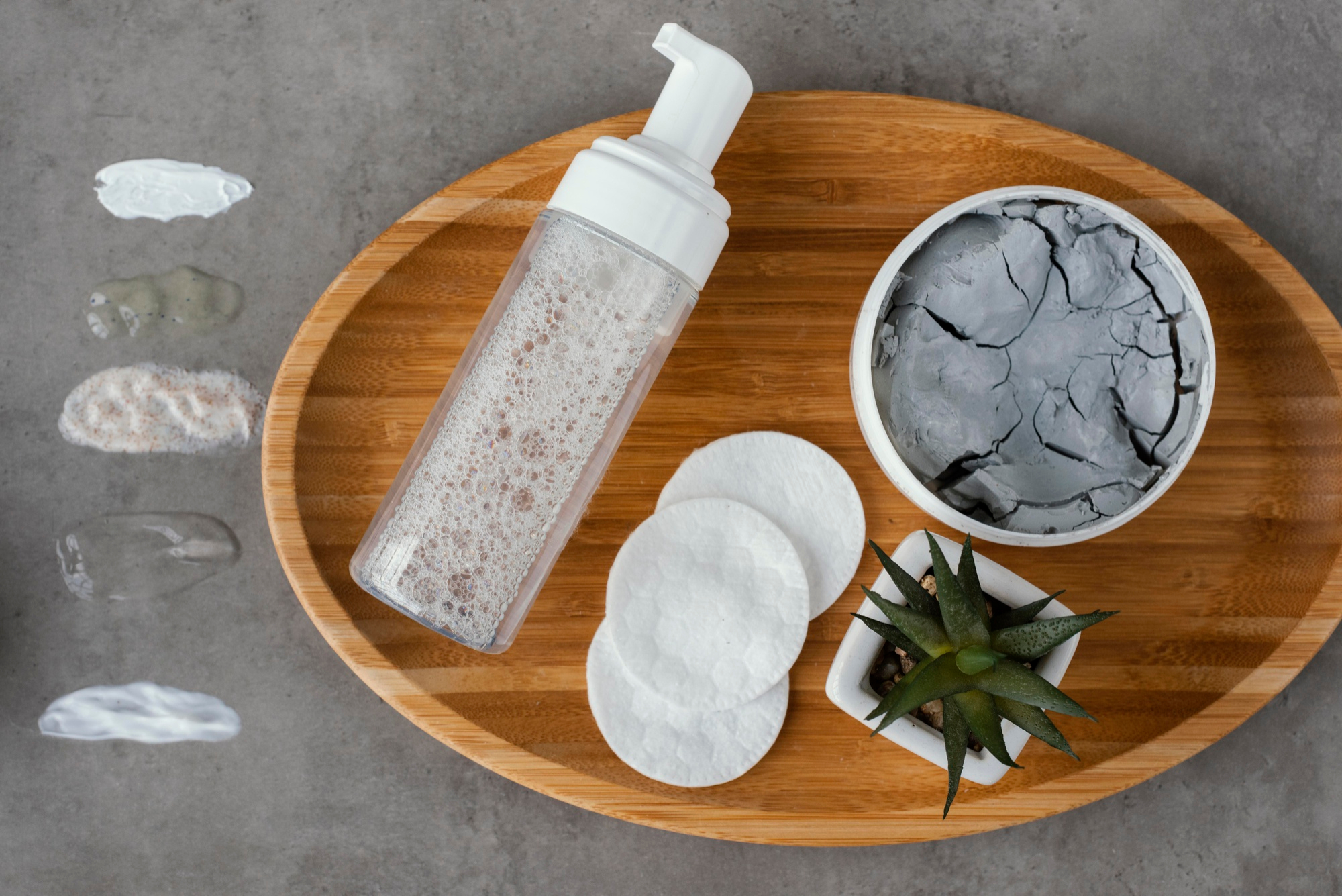 Illustrative steps for micellar water use: cotton pad saturation followed by gentle facial cleansing